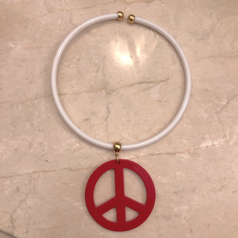 VINTAGE 1960’s MOD PEACE SIGN PLASTIC CHOKER NECKLACE